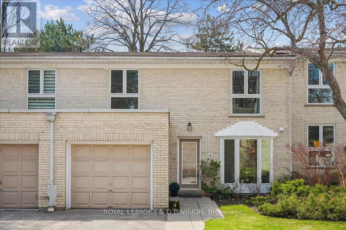 8 CRIMSON MILLWAY, Toronto, Ontario