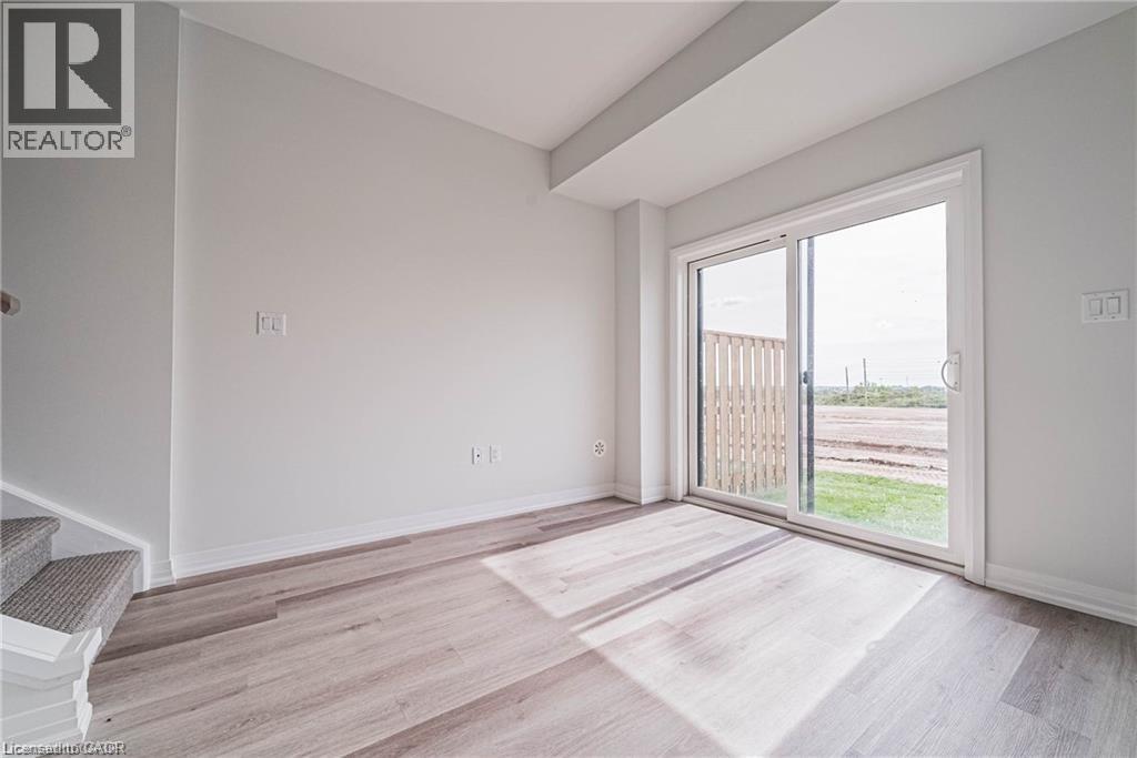 155 Equestrian Way Unit# 88, Cambridge, Ontario  N3E 0E8 - Photo 5 - 40834856