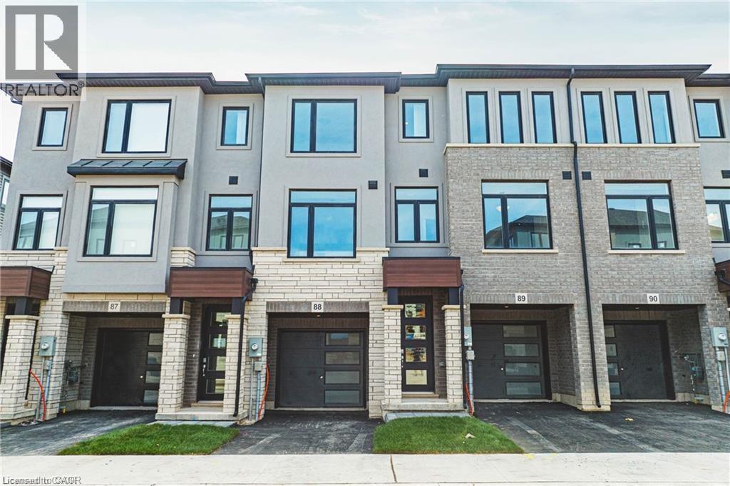 155 EQUESTRIAN Way Unit# 88, Cambridge, Ontario