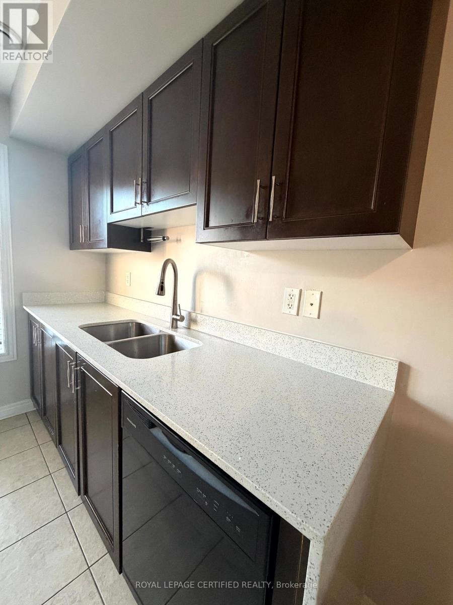 4 Soldier Street, Brampton, Ontario  L7A 4B6 - Photo 7 - W13213678