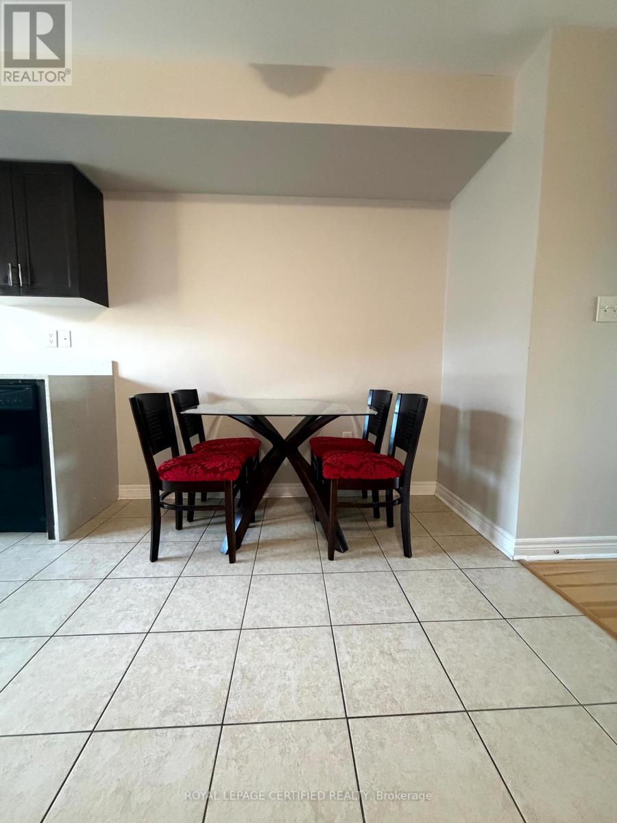 4 Soldier Street, Brampton, Ontario  L7A 4B6 - Photo 5 - W13213678