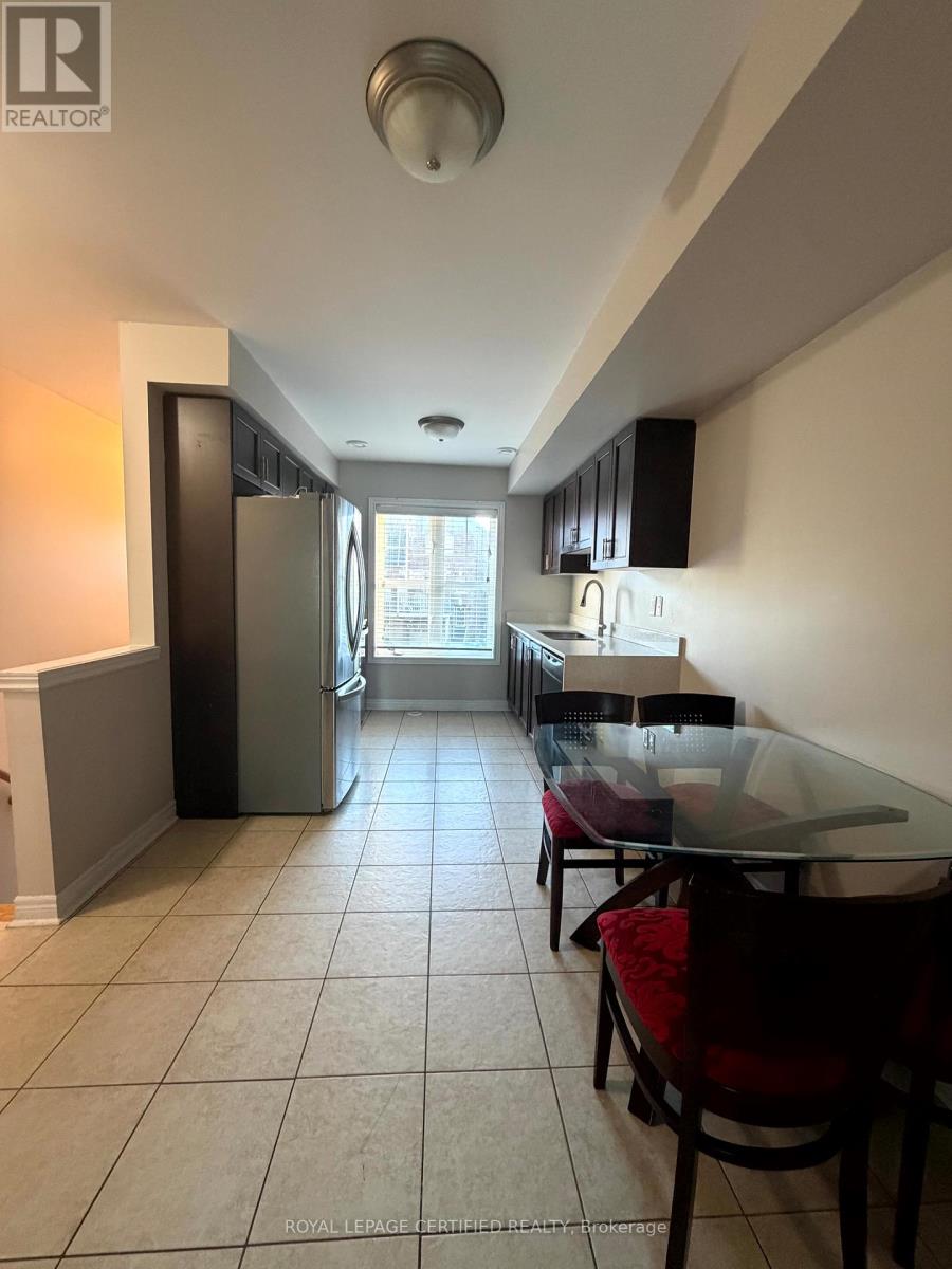 4 Soldier Street, Brampton, Ontario  L7A 4B6 - Photo 6 - W13213678