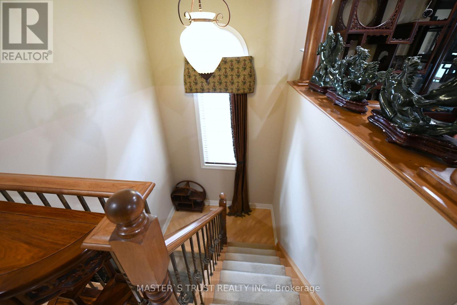 24 Majestic Drive, Markham, Ontario  L6C 2B1 - Photo 33 - N13213340