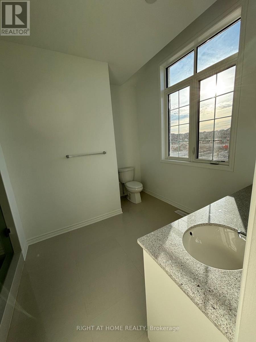 Upper - 1526 Zilio Terrace, Milton, Ontario  L9E 2H8 - Photo 18 - W13162830
