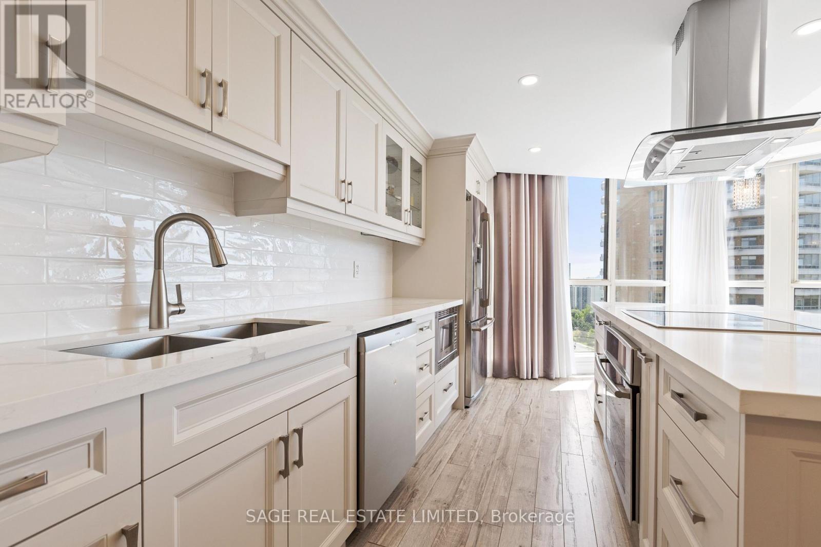 2102 - 85 Skymark Drive, Toronto, Ontario  M2H 3P2 - Photo 14 - C13217668