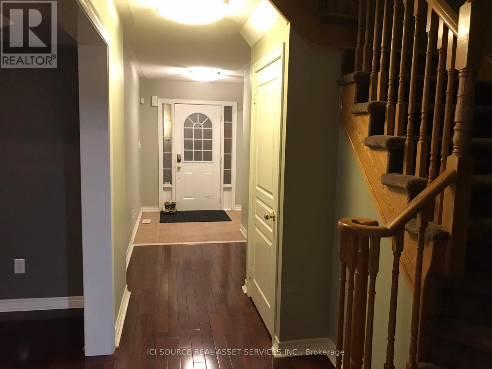42 Keywood Street, Ajax, Ontario  L1Z 2E5 - Photo 3 - E13217710
