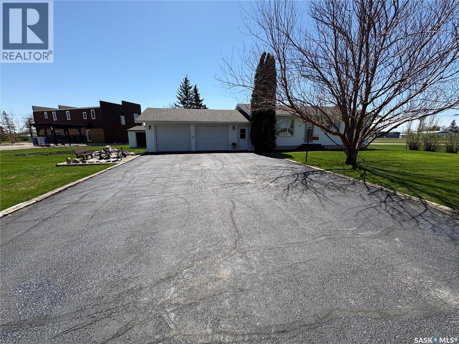 109 Road AVENUE, Langenburg, Saskatchewan