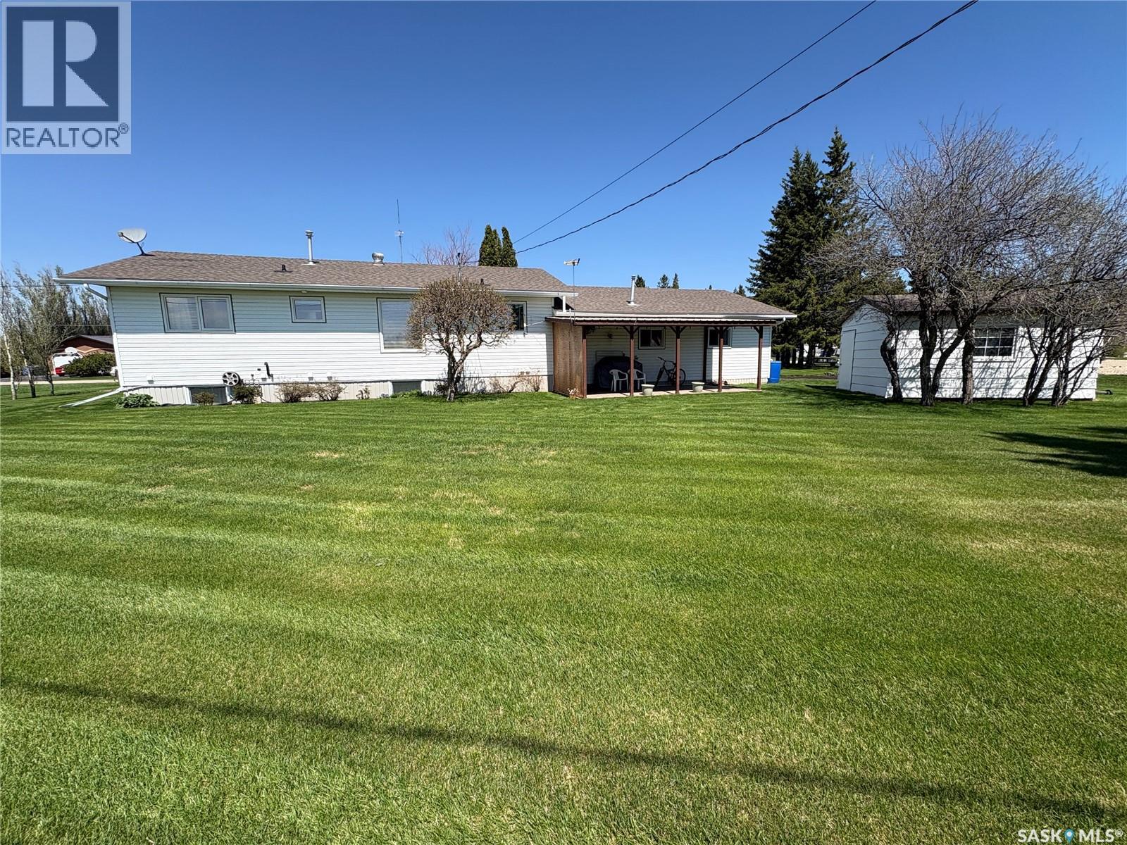 109 Road Avenue, Langenburg, Saskatchewan  S0A 2A0 - Photo 4 - SK032789