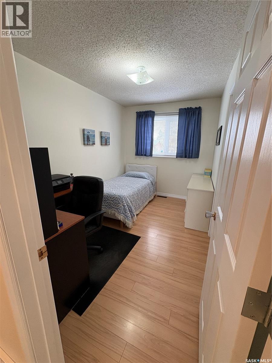 109 Road Avenue, Langenburg, Saskatchewan  S0A 2A0 - Photo 16 - SK032789