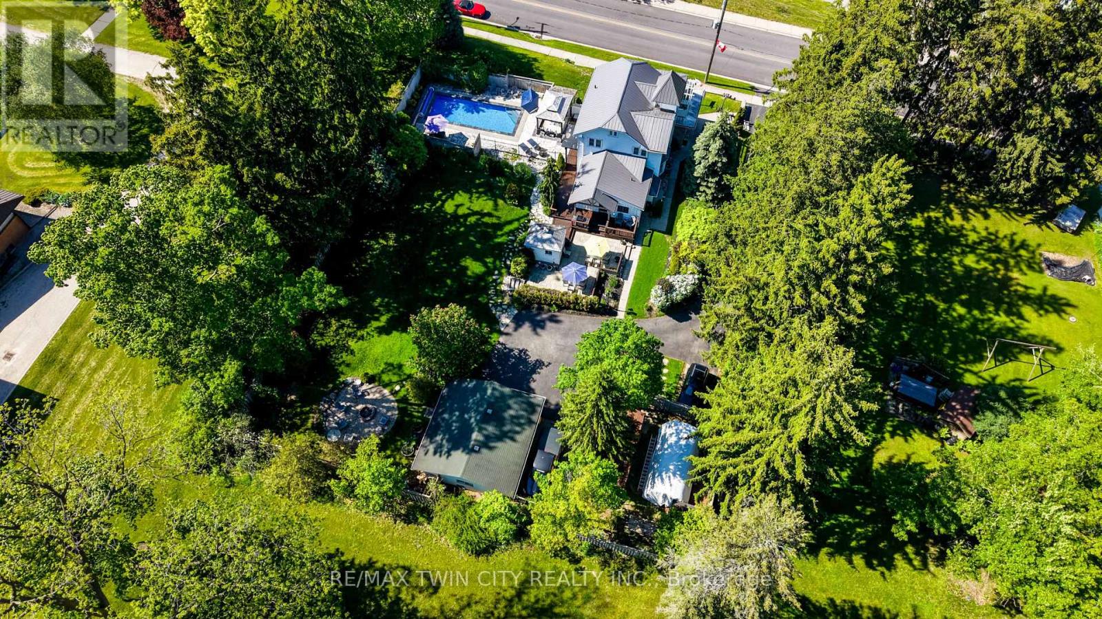 1521 Bridge Street, Wilmot, Ontario  N0B 2E0 - Photo 3 - X13213528