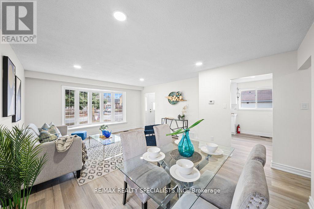 66 Avening Drive, Toronto, Ontario  M9V 1Y1 - Photo 10 - W13217678