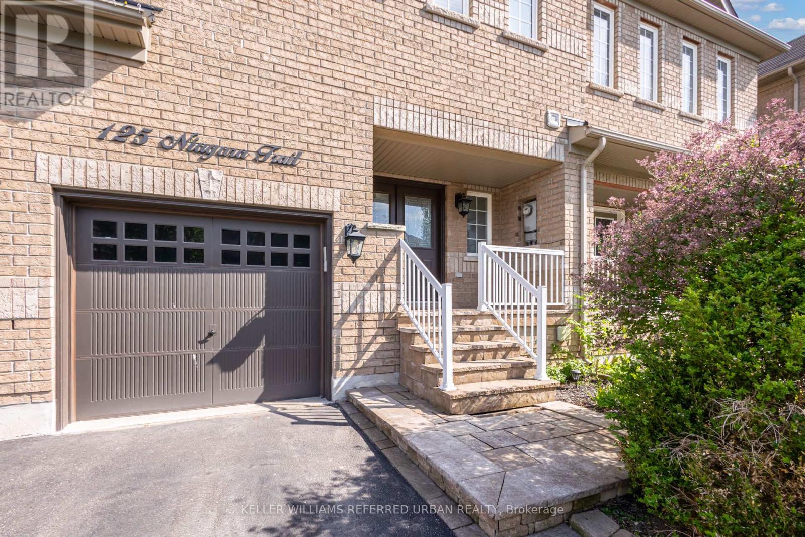 125 Niagara Trail, Halton Hills, Ontario  L7G 0A6 - Photo 1 - W13217694