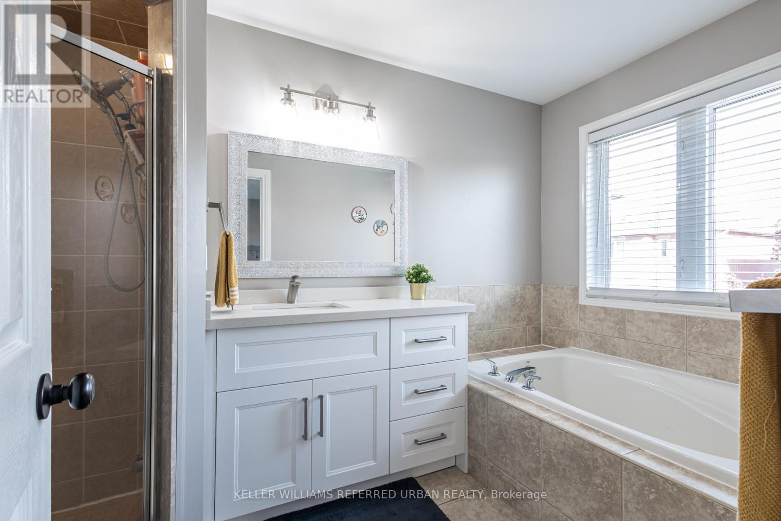 125 Niagara Trail, Halton Hills, Ontario  L7G 0A6 - Photo 31 - W13217694