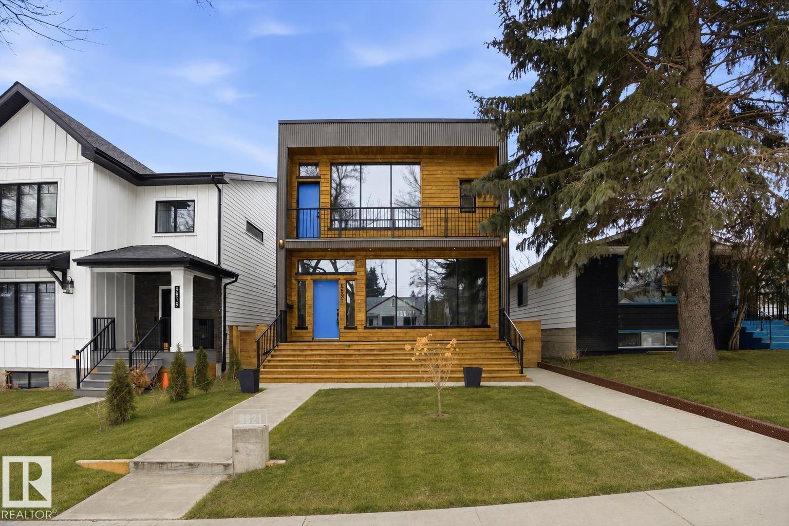 9821 85 Av NW, Edmonton, Alberta T6E 2J5 - Photo 1 - E4479582