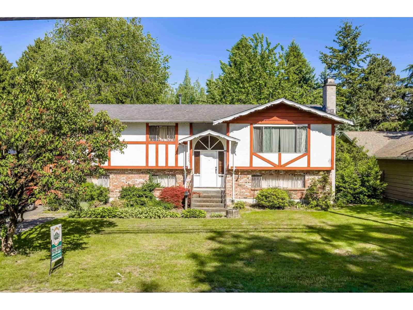 7342 140 Street, Surrey, British Columbia  V3W 5J7 - Photo 1 - R3127300