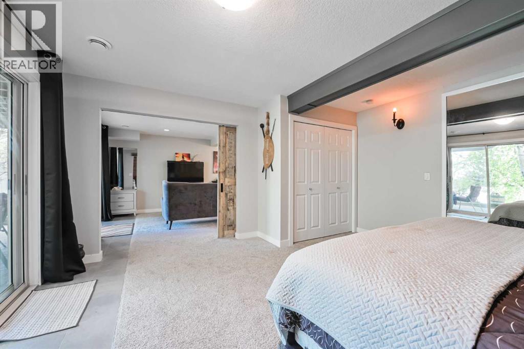 44 Coach Manor Rise Sw, Calgary, Alberta  T3H 1C4 - Photo 17 - A2313362