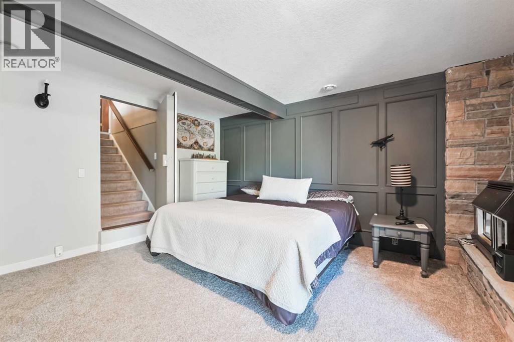 44 Coach Manor Rise Sw, Calgary, Alberta  T3H 1C4 - Photo 16 - A2313362