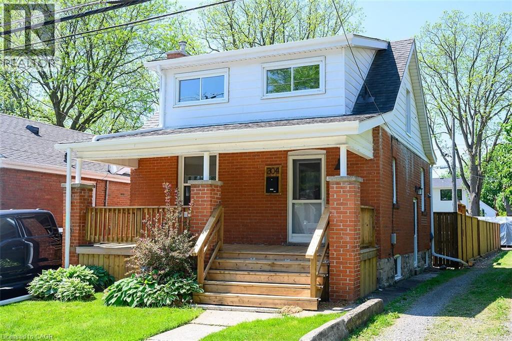 304 Park Street, Hamilton, Ontario  L9H 1Y9 - Photo 2 - 40833887