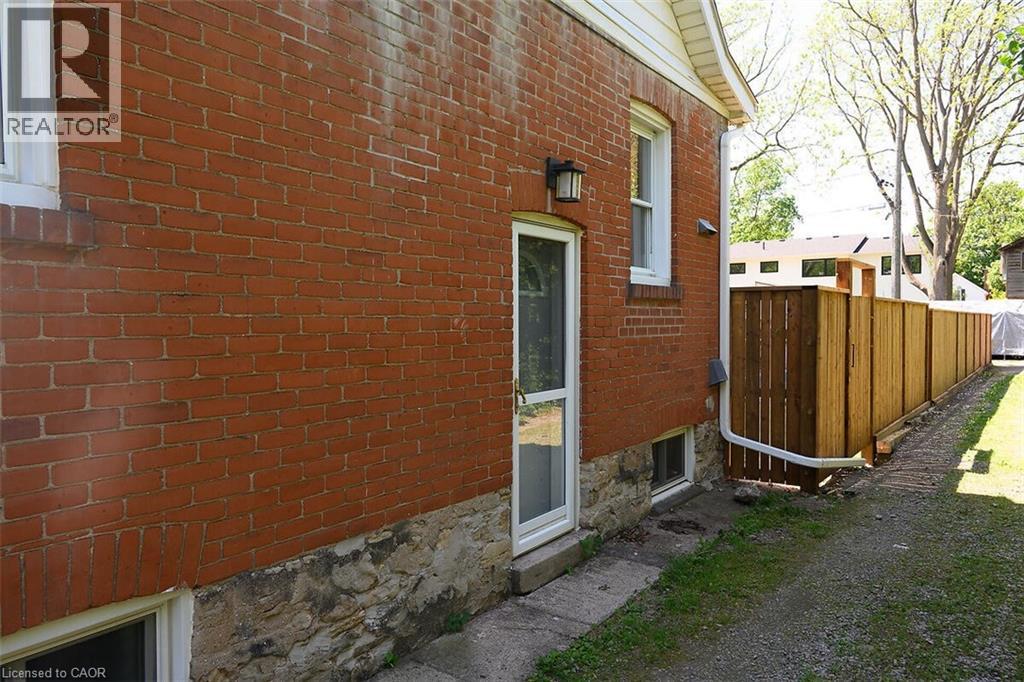 304 Park Street, Hamilton, Ontario  L9H 1Y9 - Photo 46 - 40833887