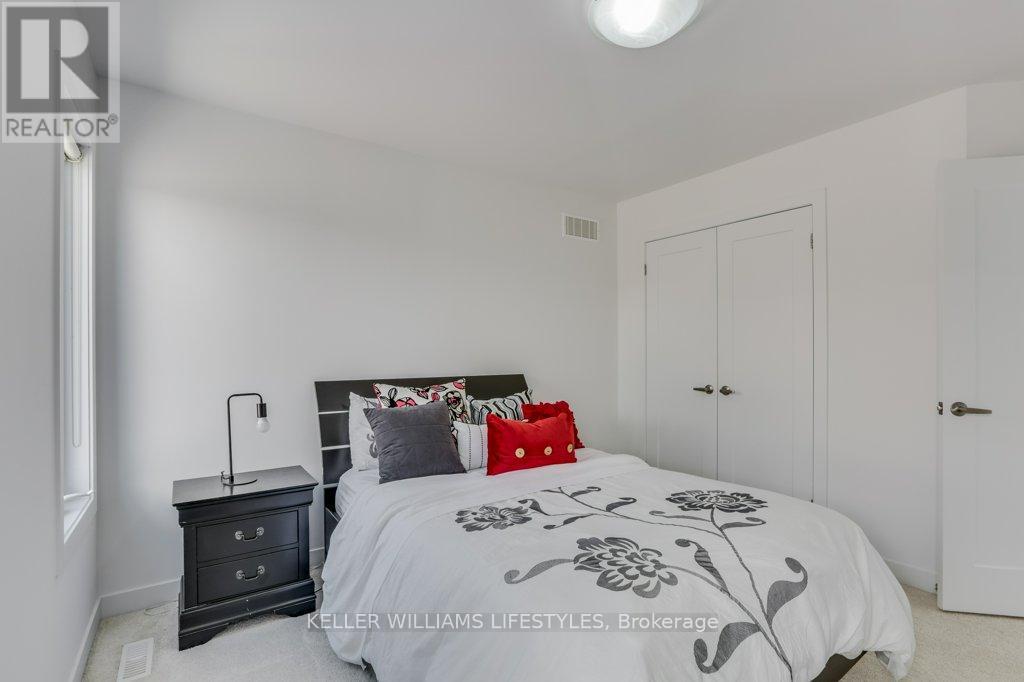 1747 Foxwood Avenue, London North, Ontario  N6G 0C4 - Photo 26 - X13217800