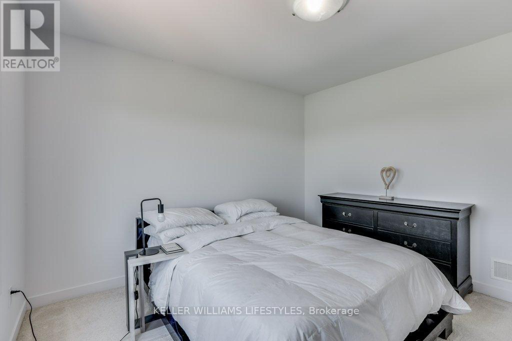 1747 Foxwood Avenue, London North, Ontario  N6G 0C4 - Photo 29 - X13217800
