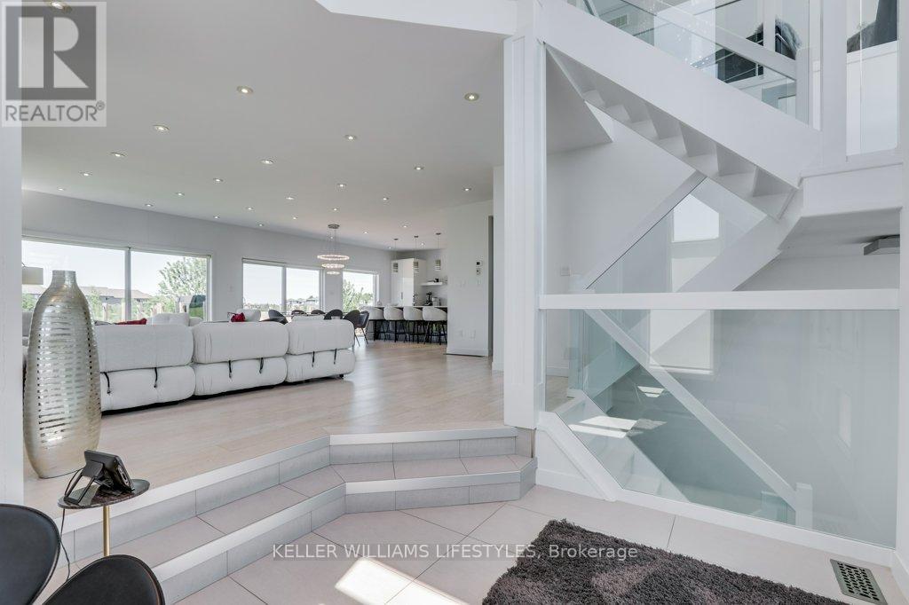 1747 Foxwood Avenue, London North, Ontario  N6G 0C4 - Photo 5 - X13217800