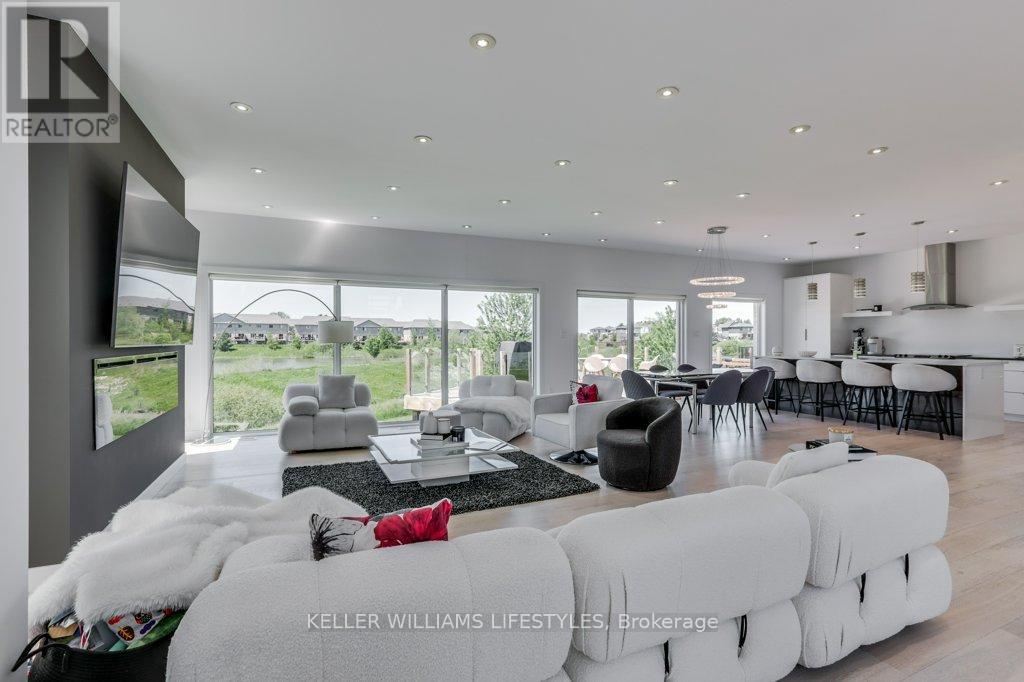 1747 Foxwood Avenue, London North, Ontario  N6G 0C4 - Photo 7 - X13217800