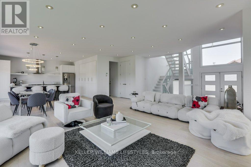 1747 Foxwood Avenue, London North, Ontario  N6G 0C4 - Photo 9 - X13217800