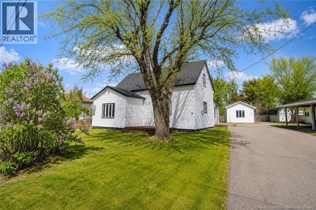 69 Bellevue, Saint-Louis-De-Kent, New Brunswick