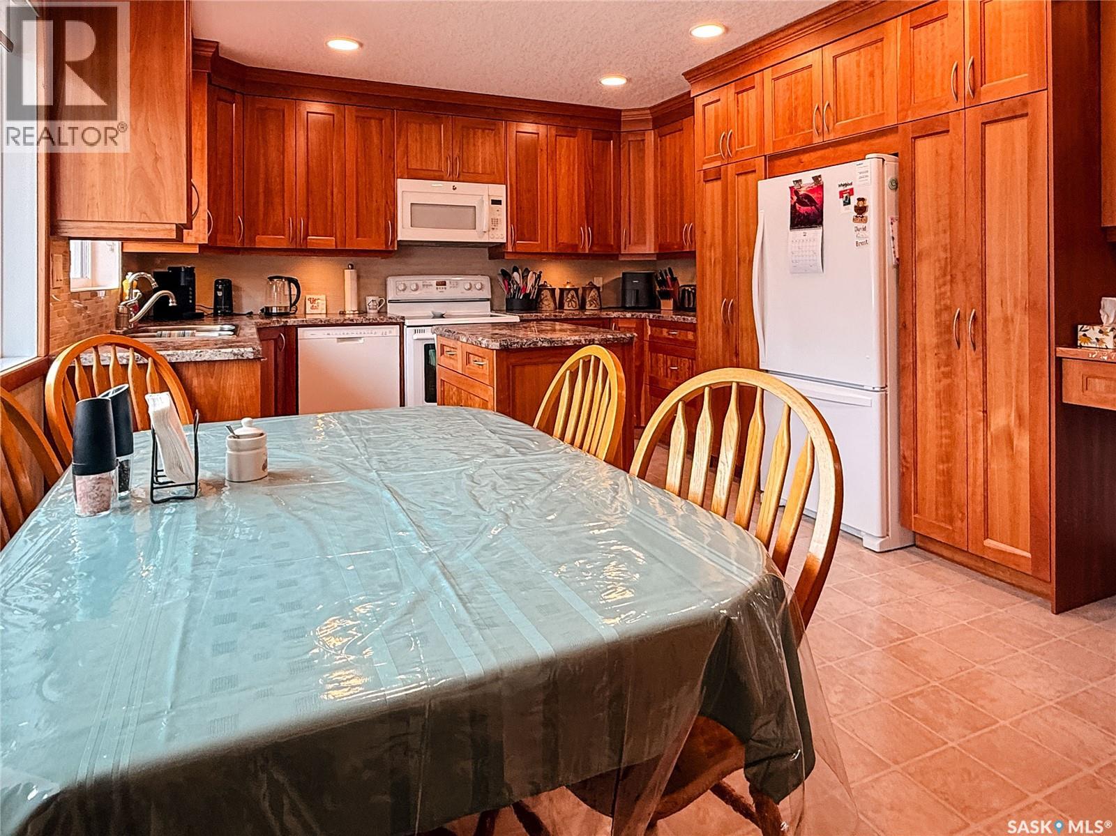 95 Pappas Crescent, Regina, Saskatchewan  S4R 7G7 - Photo 10 - SK037335