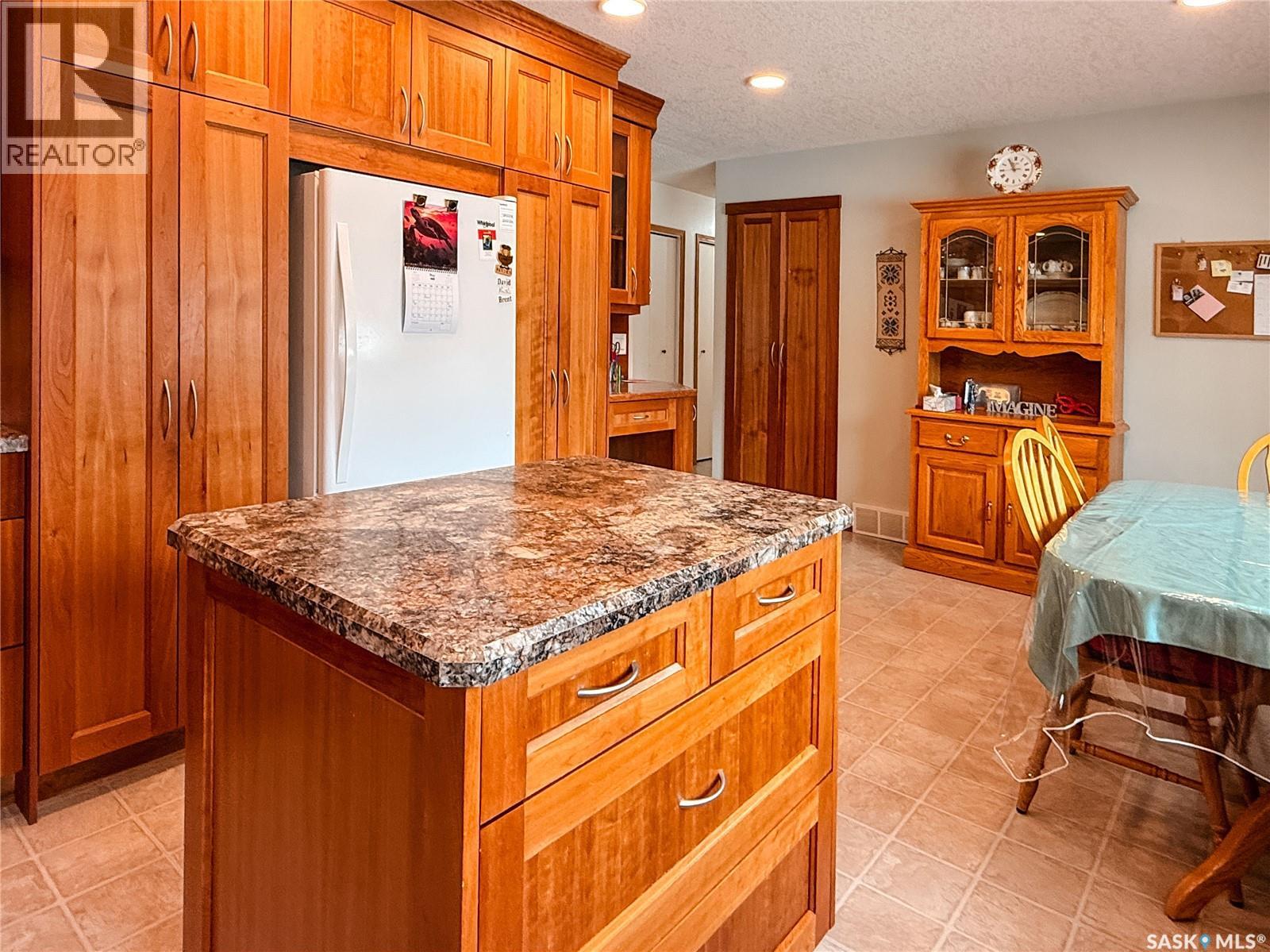 95 Pappas Crescent, Regina, Saskatchewan  S4R 7G7 - Photo 14 - SK037335