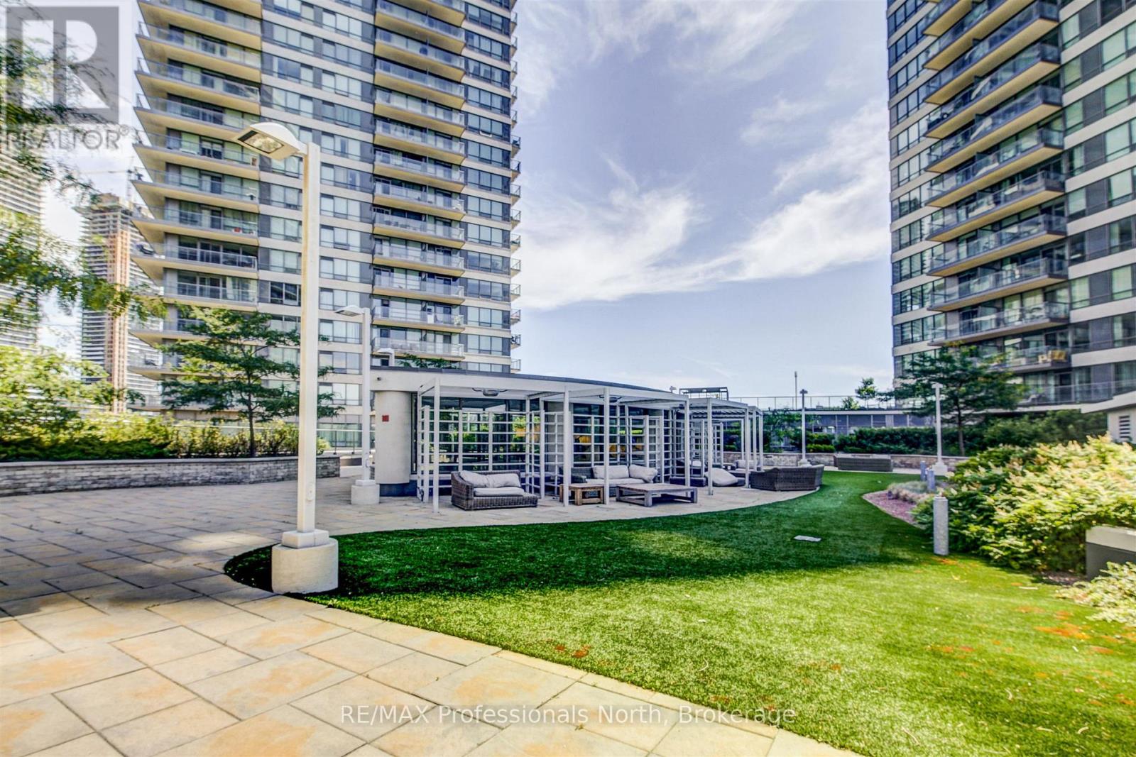 3106 - 2230 Lake Shore Boulevard W, Toronto (Mimico), Ontario  M8V 0B2 - Photo 43 - W13217728