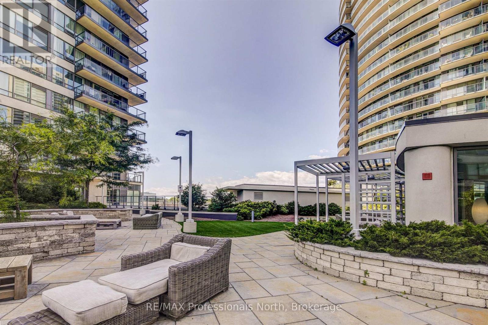 3106 - 2230 Lake Shore Boulevard W, Toronto (Mimico), Ontario  M8V 0B2 - Photo 45 - W13217728