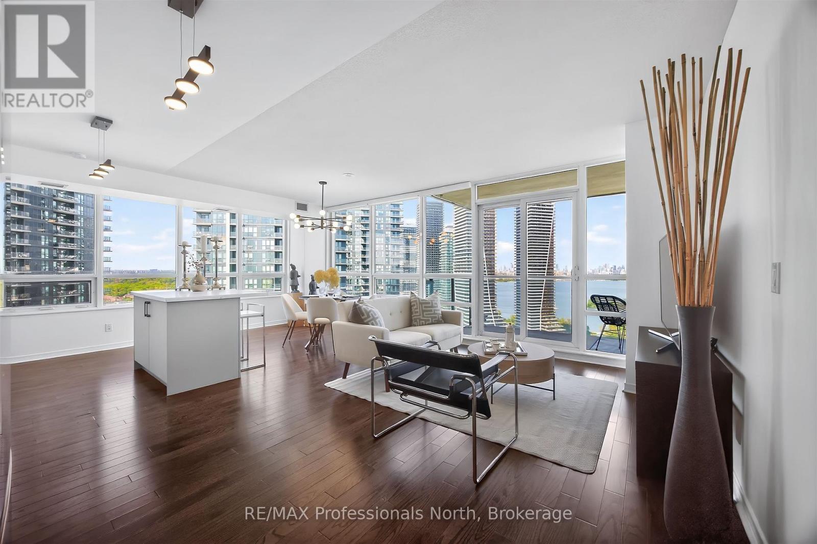 3106 - 2230 Lake Shore Boulevard W, Toronto (Mimico), Ontario  M8V 0B2 - Photo 9 - W13217728