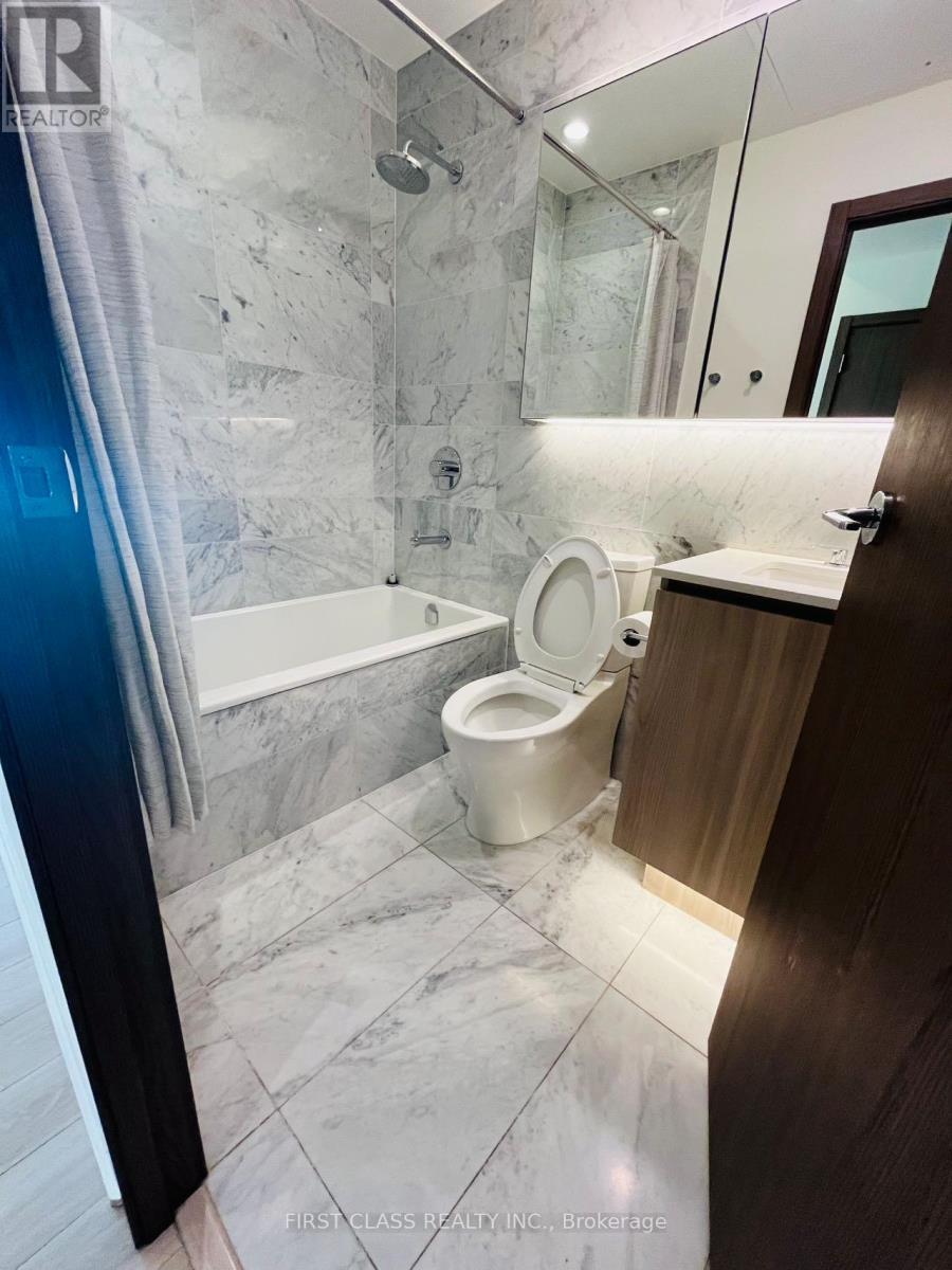 3809 - 17 Bathurst Street, Toronto, Ontario  M5V 0N1 - Photo 5 - C13217752