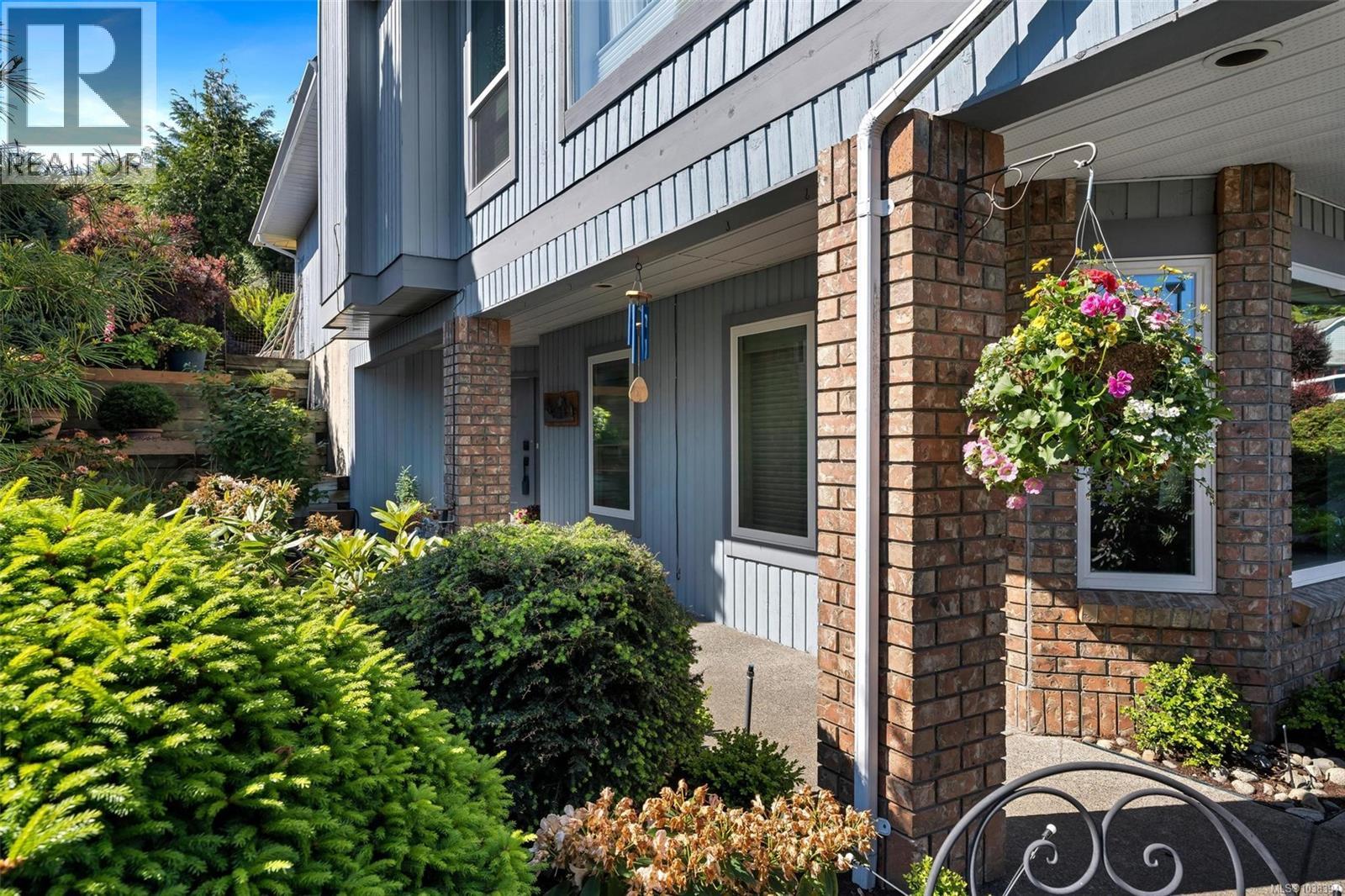 556 Marine View, Cobble Hill, British Columbia  V0R 1L1 - Photo 4 - 1038394