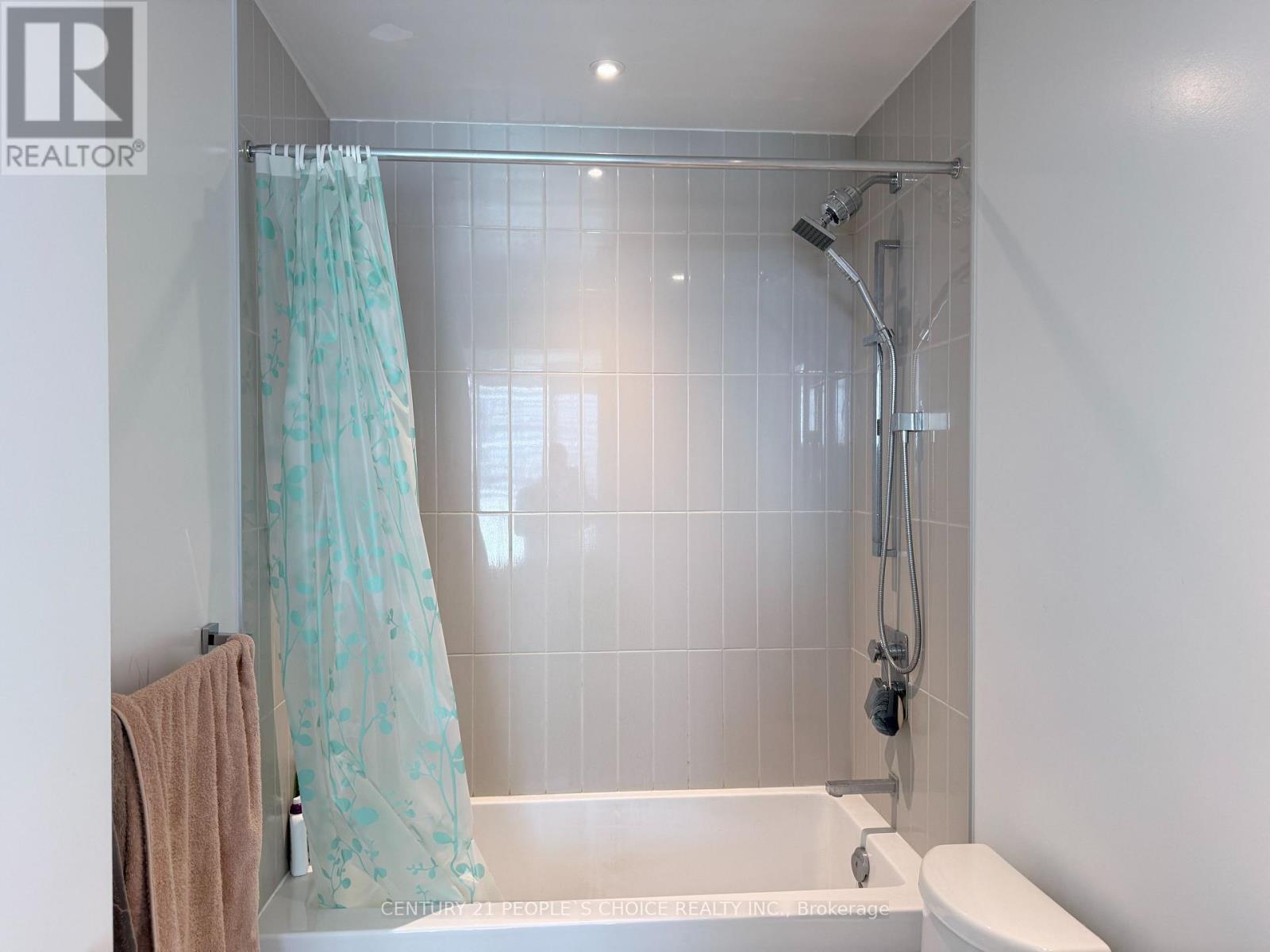 3906 - 3900 Confederation Parkway, Mississauga, Ontario  L5B 0M3 - Photo 13 - W13139064
