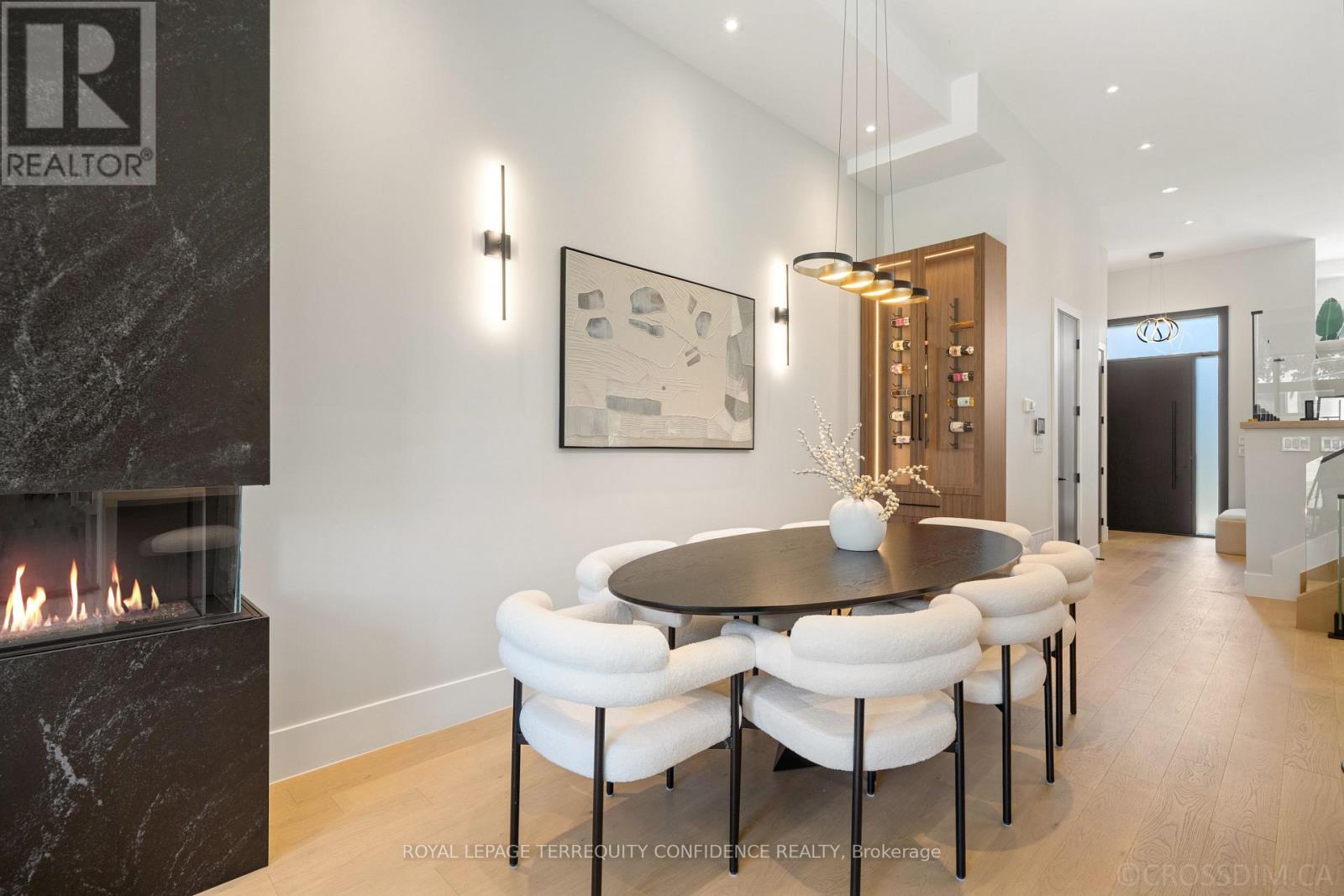 80 Barker Avenue, Toronto, Ontario  M4C 2N6 - Photo 4 - E13217780