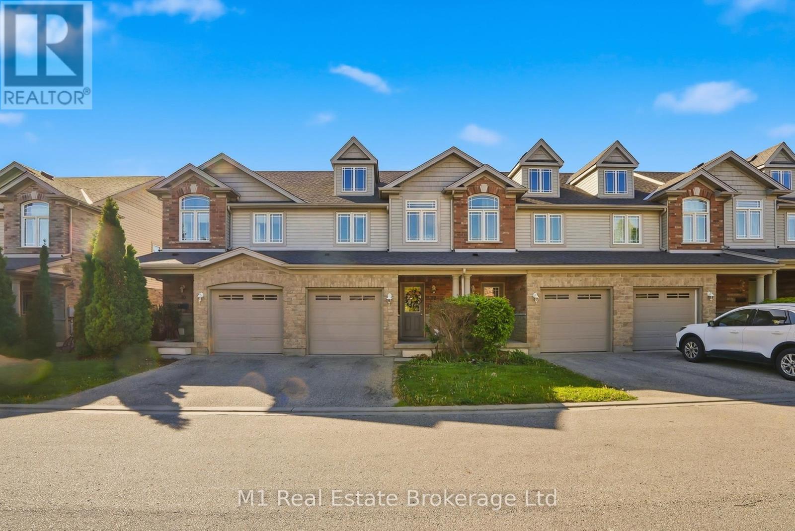 22 LAMBETH WAY, Guelph, Ontario