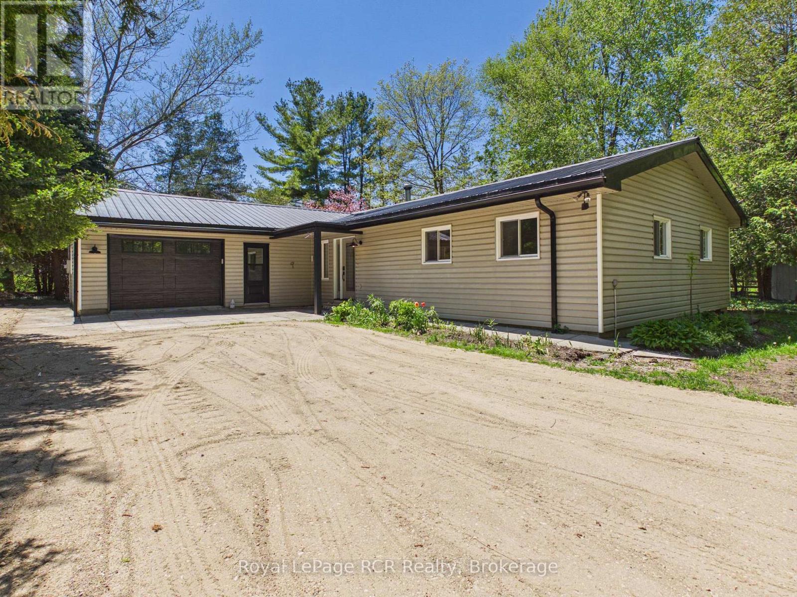 375 LAKE RANGE DRIVE, Huron-Kinloss, Ontario