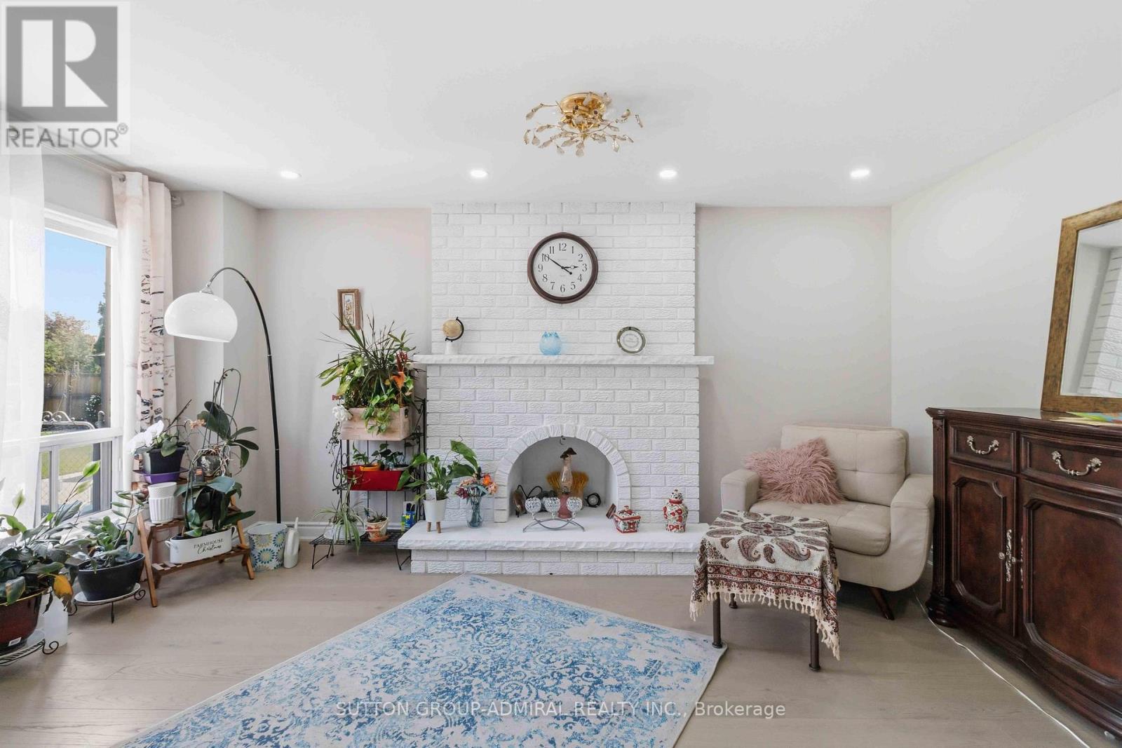 Main & Upper Flr - 87 Marita Place, Vaughan, Ontario  L4K 3J5 - Photo 8 - N13217758
