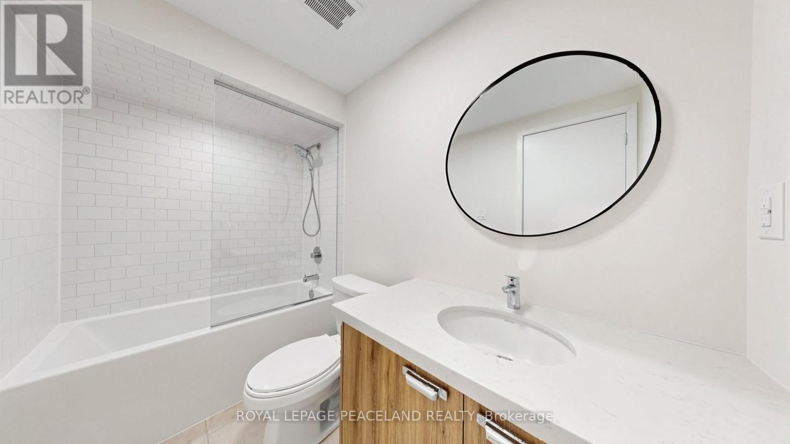 206 Matawin Lane, Richmond Hill, Ontario  L4B 0H7 - Photo 34 - N13217794