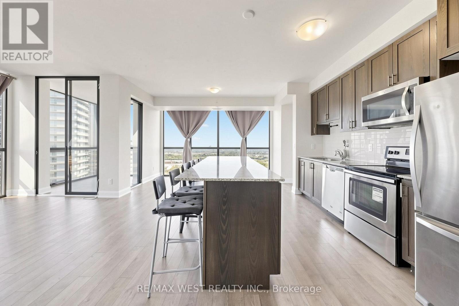 2602 - 2900 Highway 7 Road, Vaughan, Ontario  L4K 1W2 - Photo 13 - N13217802