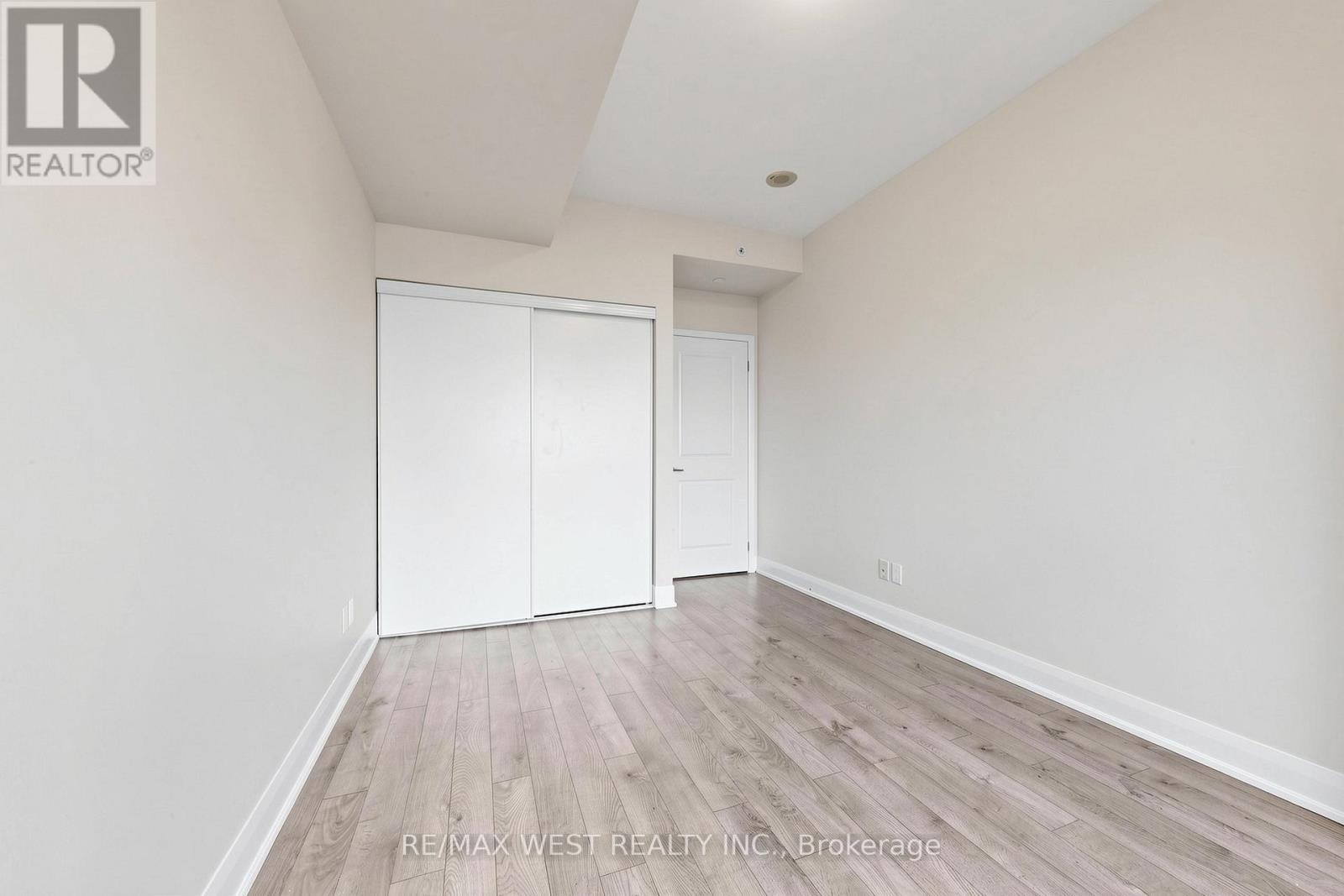 2602 - 2900 Highway 7 Road, Vaughan, Ontario  L4K 1W2 - Photo 23 - N13217802