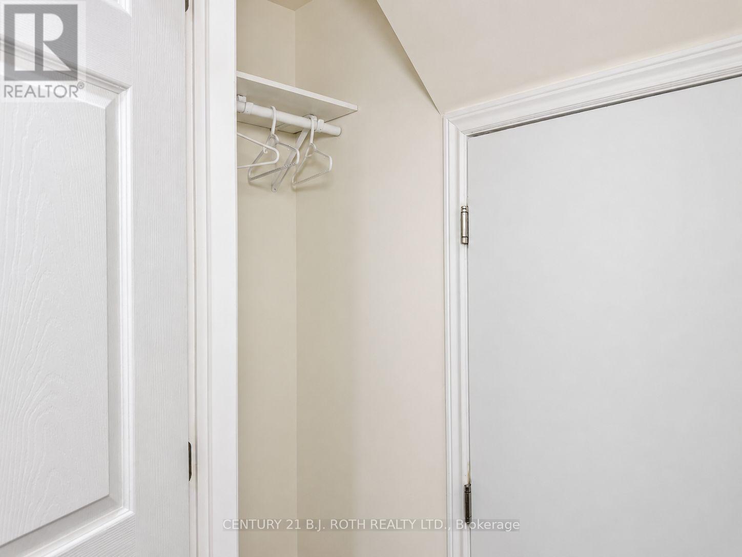 Bsmt - 4 Pinecliff Crescent, Barrie, Ontario  L4N 5V3 - Photo 16 - S13217714