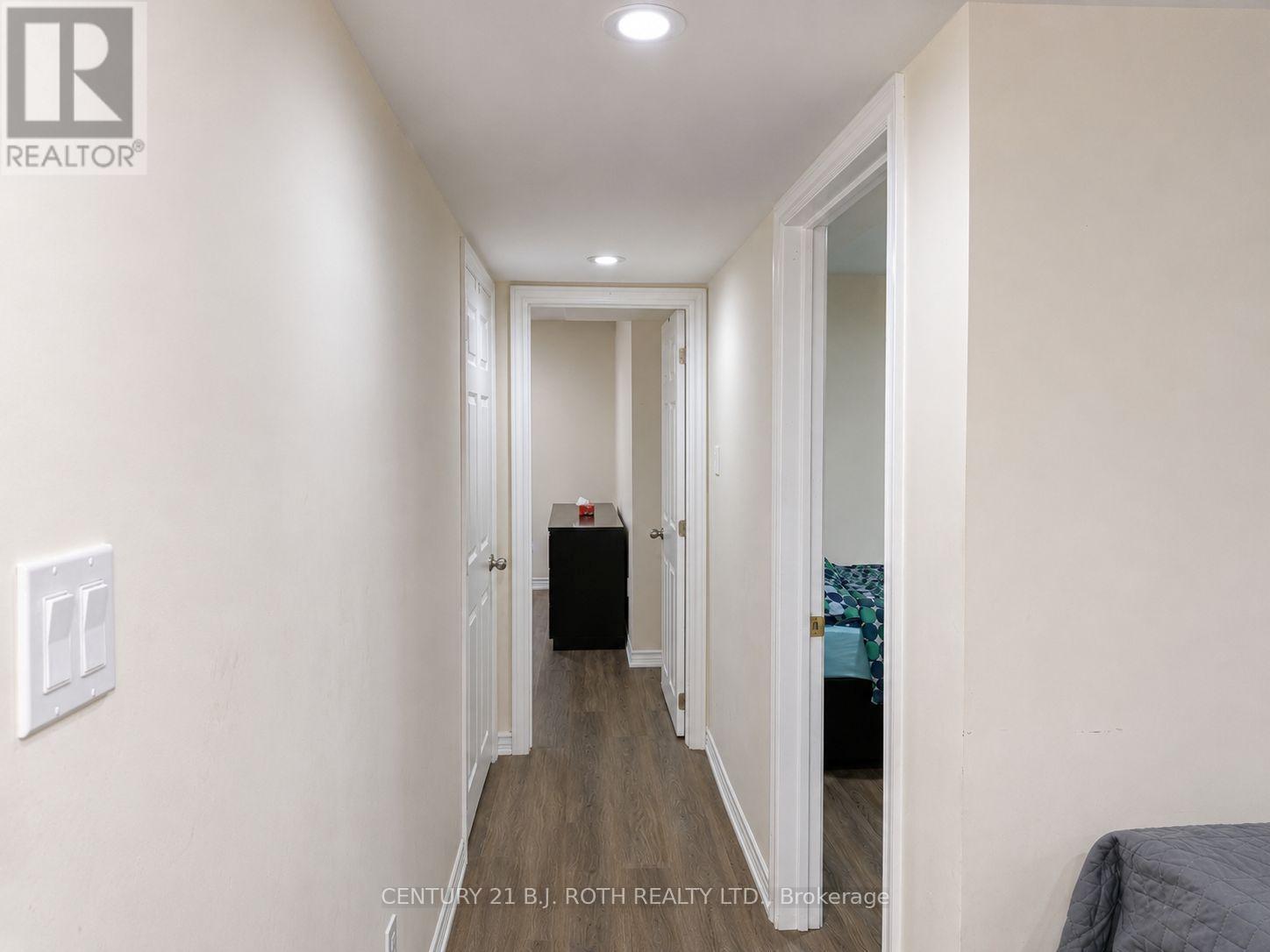 Bsmt - 4 Pinecliff Crescent, Barrie, Ontario  L4N 5V3 - Photo 8 - S13217714