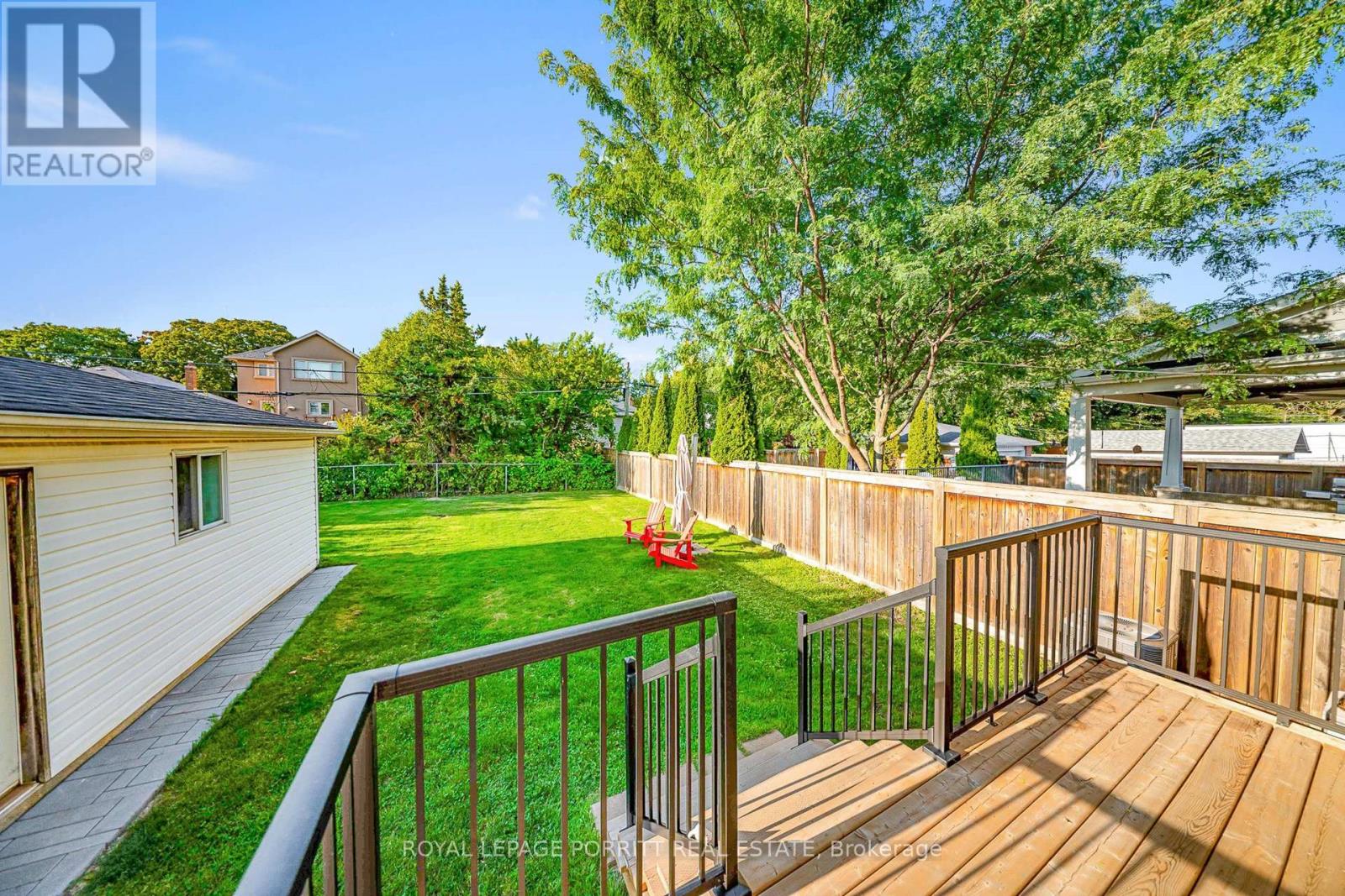 94 Edgecroft Road, Toronto, Ontario  M8Z 2C3 - Photo 45 - W13217722