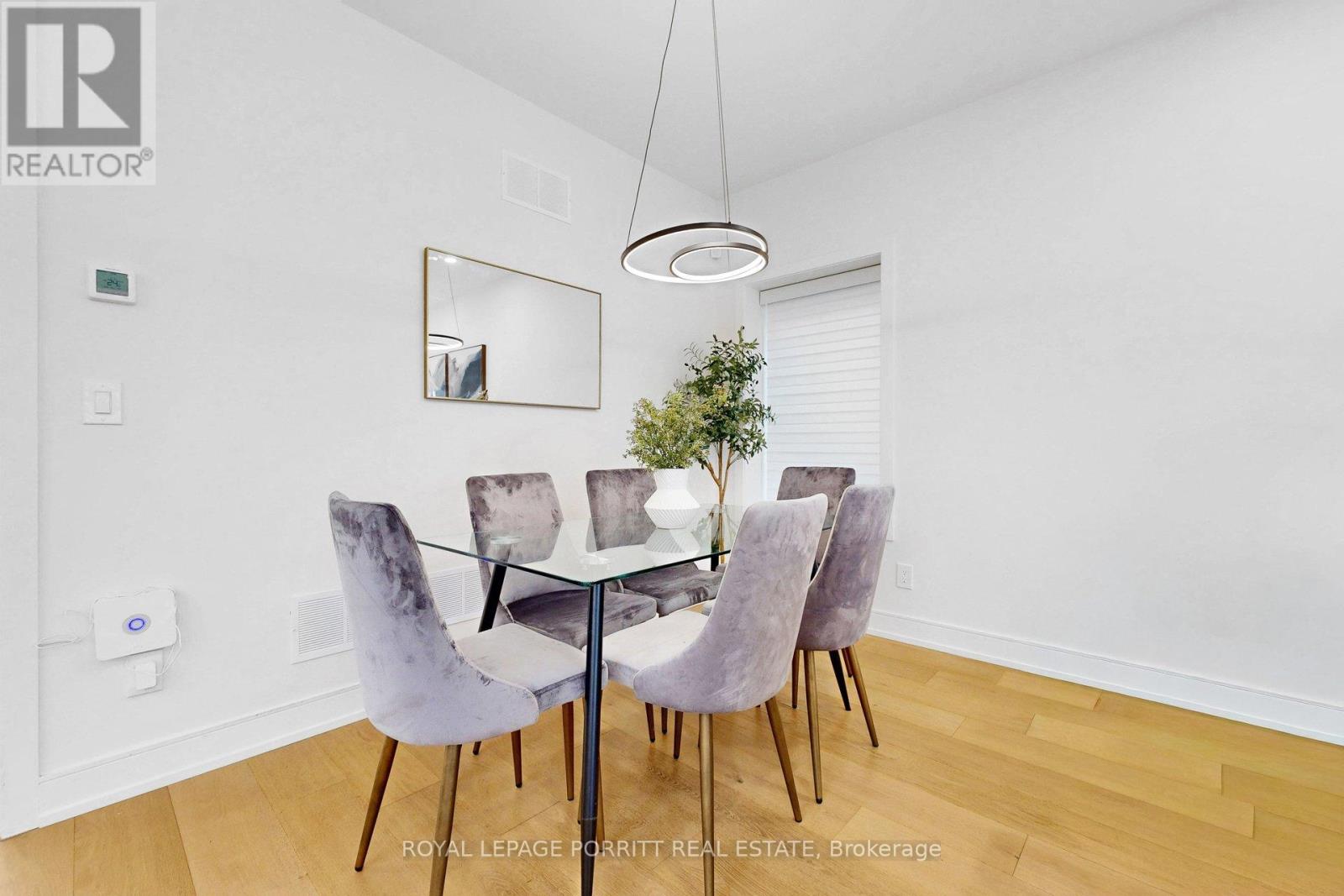 94 Edgecroft Road, Toronto, Ontario  M8Z 2C3 - Photo 6 - W13217722