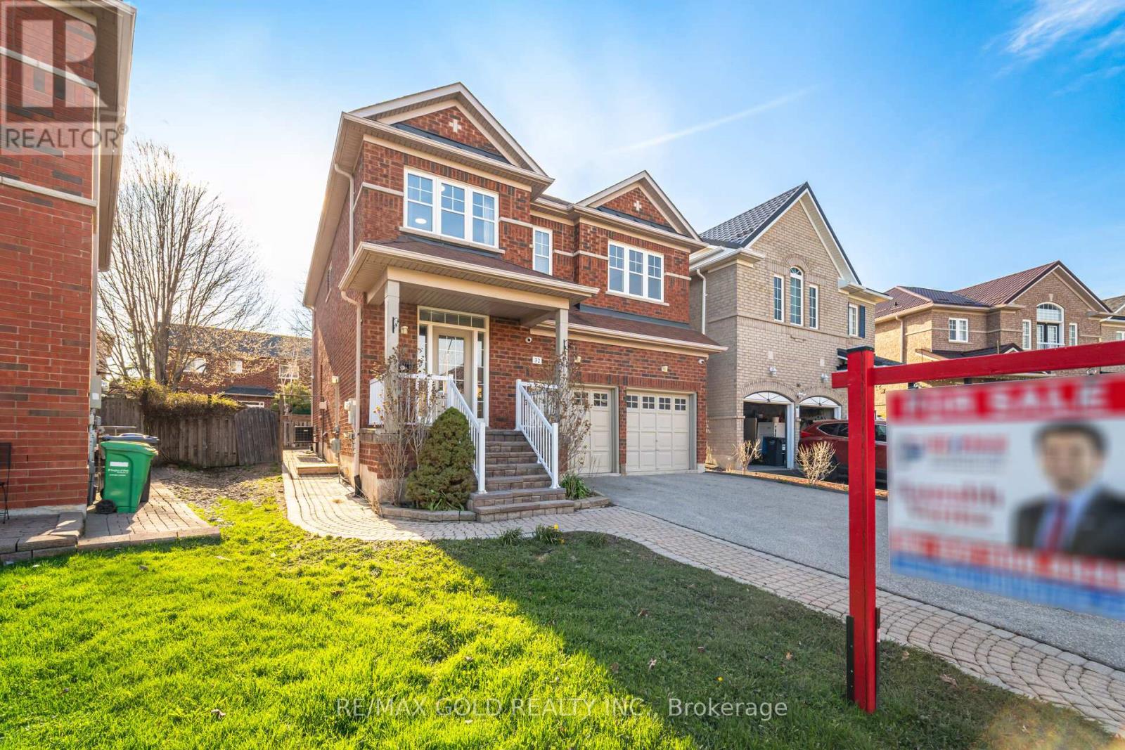 32 Ness Road, Brampton, Ontario  L6Y 5N9 - Photo 4 - W13217762