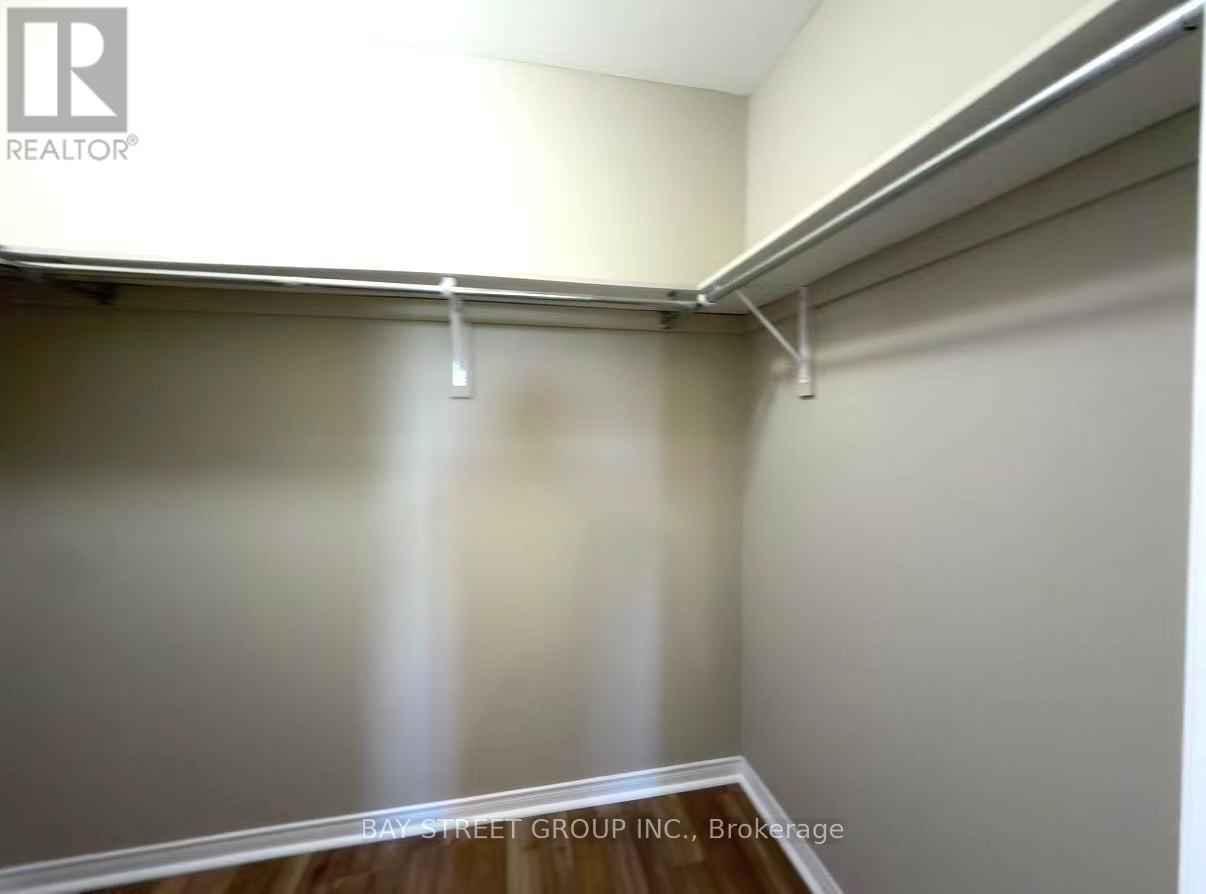 3168 Cabano Crescent, Mississauga, Ontario  L5M 0C4 - Photo 21 - W13217768